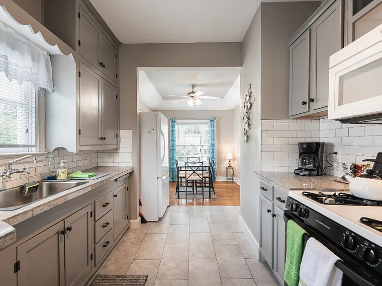1630 W Mulberry Ave — Photo 12