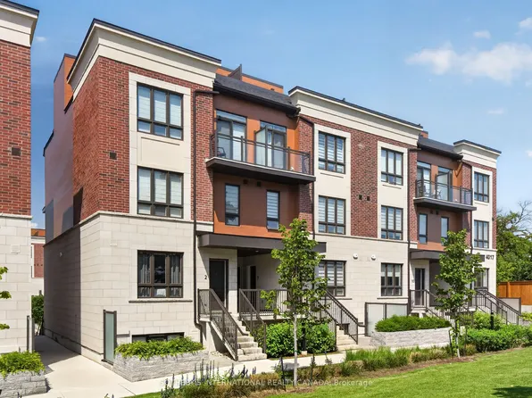 4017 Hickory Dr Unit 4, Mississauga, ON L4W 0G6