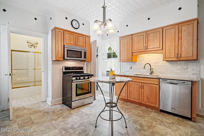2nd image of 141 Pawling Avenue