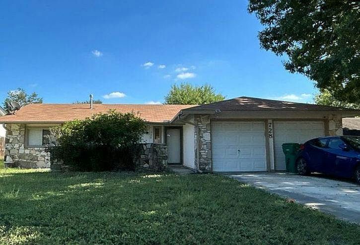 1st image of 728 Dana Dr