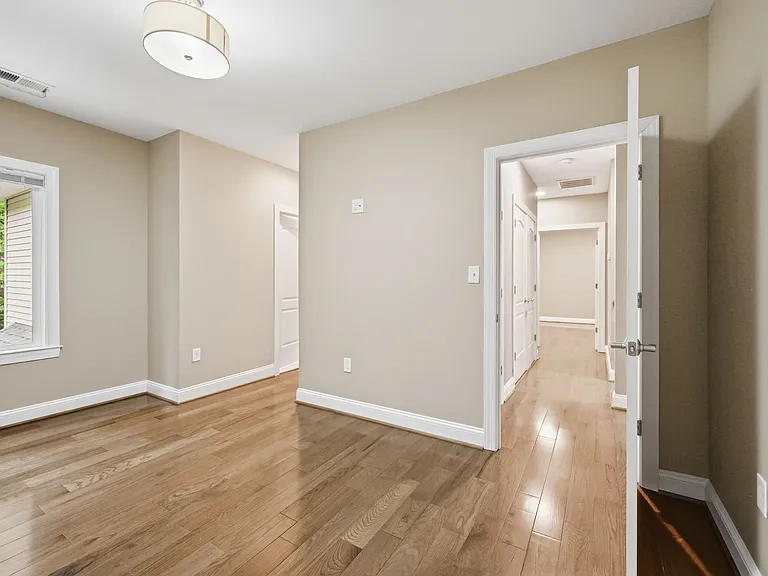 8474 Ararat Ct — Photo 19