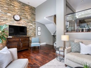 4 Bradbrook Rd #1, Toronto, ON M8Z 5V3