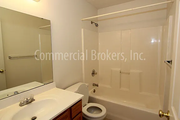 104 S 3rd St #206 — Photo 6