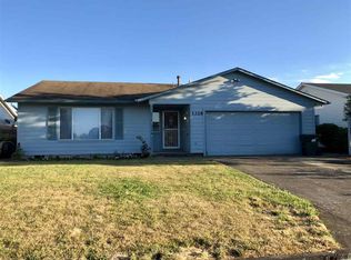 1328 Dogwood Dr, Woodburn, OR