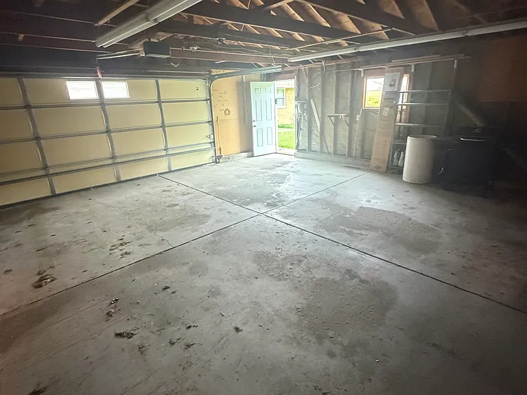 6501 Stonehurst Dr — Photo 5