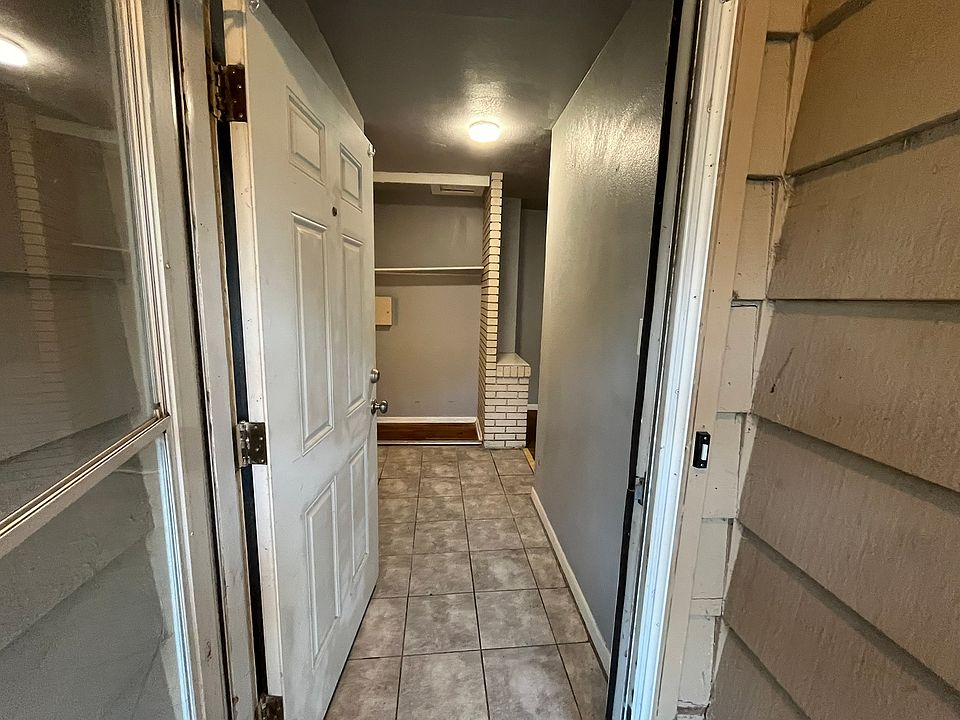 1st image of 4534 Waikiki Dr