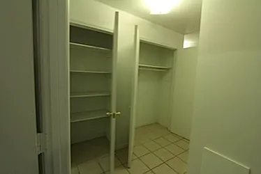 Rented by Robyn Lee, LREB