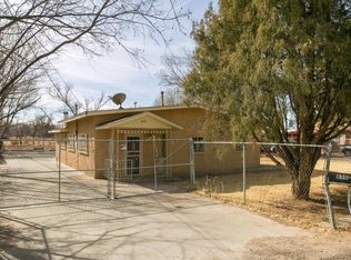 850 Dolly Ave SW, Albuquerque, NM 87105