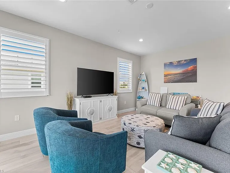 2609 Seychelles Cir #1608 — Photo 4