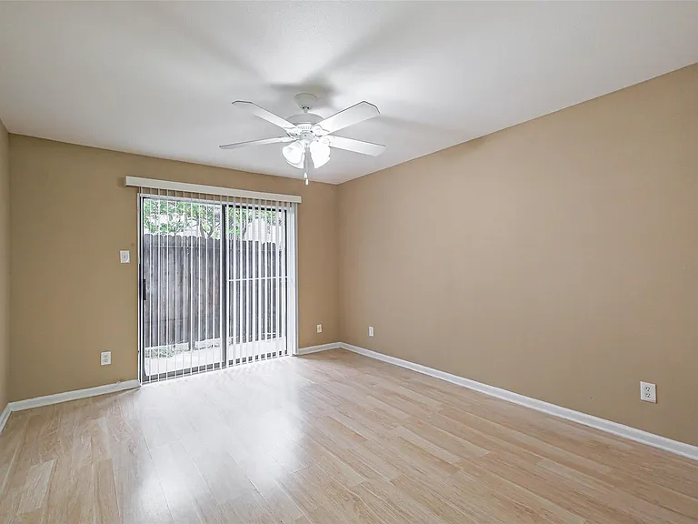 6633 W Airport Blvd #807 — Photo 10