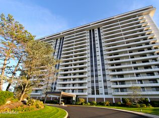 1 Channel Drive #1708, Monmouth Beach, NJ 07750