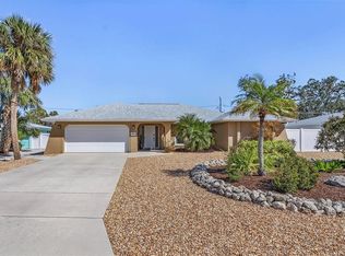 909 Dawn St, Venice, FL 34285