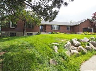 2343 E Charros Rd, Sandy, UT 84092