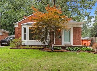 3221 Sylvan Dr, Royal Oak, MI 48073