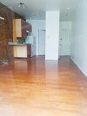 Rented by Lisa Management Inc | media 13