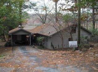 132 Cardinal Dr, Roswell, GA 30075