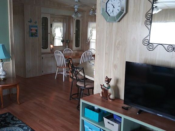 New laminate flooring.  Livingroom