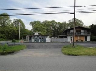 5215 Old Post Rd, Charlestown, RI 02813