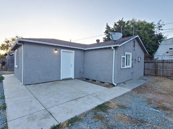 2946 1/2 N Belvedere Ave