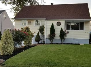 57 Ethel St, Metuchen, NJ 08840