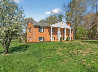 112 Hickory Way, Madison Heights, VA 24572