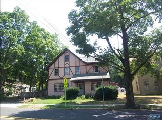 37 Pascack Rd APT 1, Park Ridge, NJ 07656