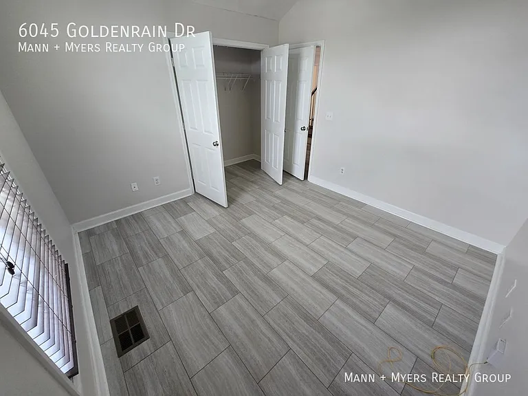 6045 Goldenrain Dr — Photo 36