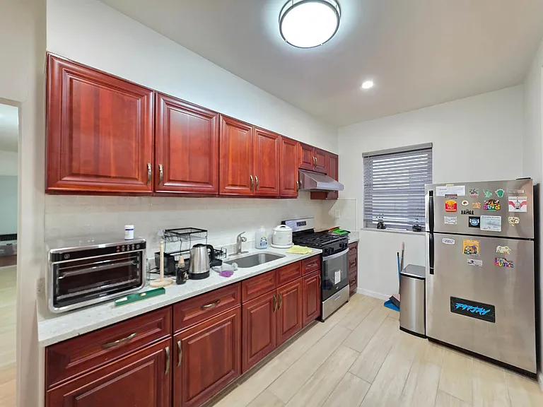 1650 Dahill Rd #2 — Photo 1