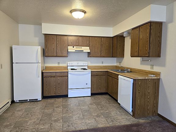 5th image of 724 S College Dr #65d79b652