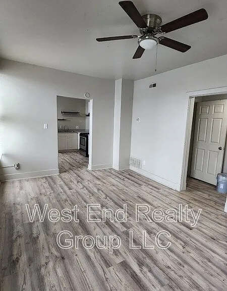 105 S Harriet Ave #4 — Photo 4