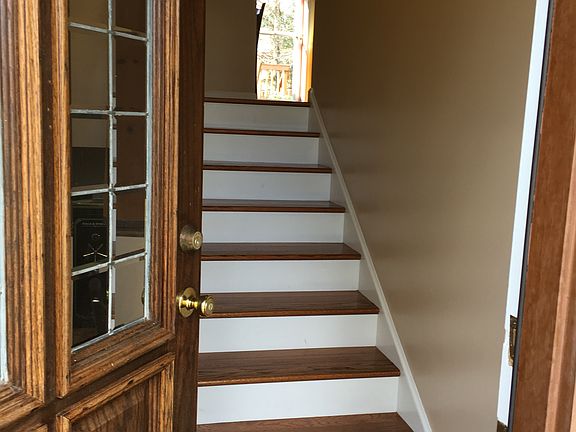 3rd image of 391 Rolling Hills Dr