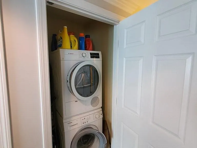 1 Nassau St #1401 — Photo 13
