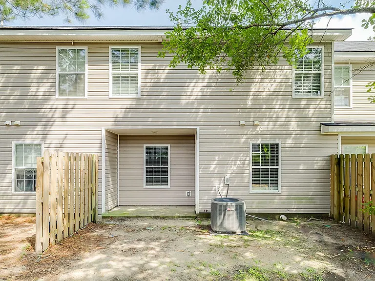 176 Barfield Way — Photo 23