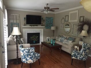 46388 Woodlake Pl, Sterling, VA
