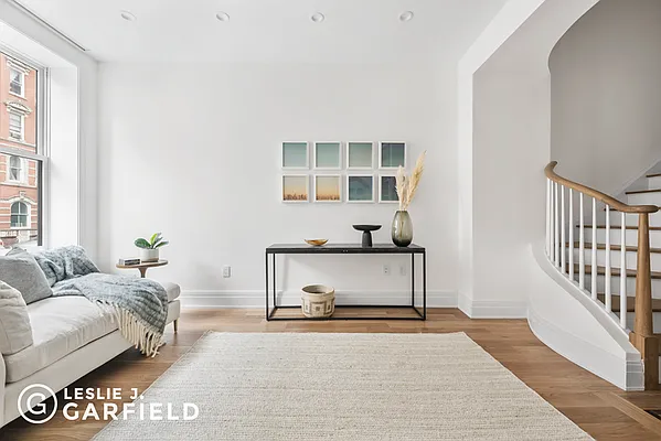 Sold by Leslie J. Garfield | media 14