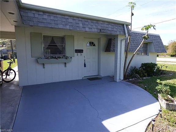 2nd image of 340 Easton Ct