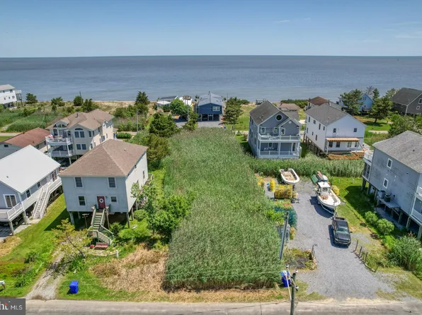 7 N Bayshore Dr, Frederica, DE 19946