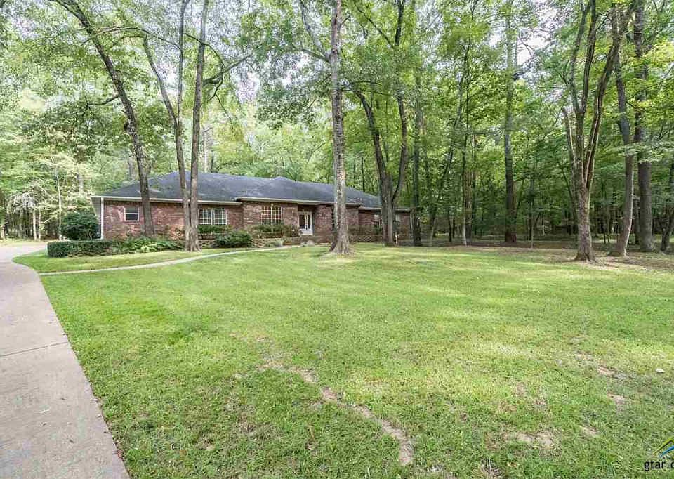 1st image of 19245 Lakeshore Dr