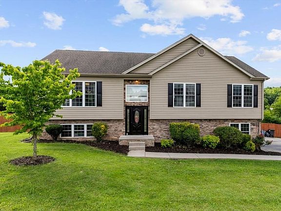 2nd image of 6402 Graystone Dr