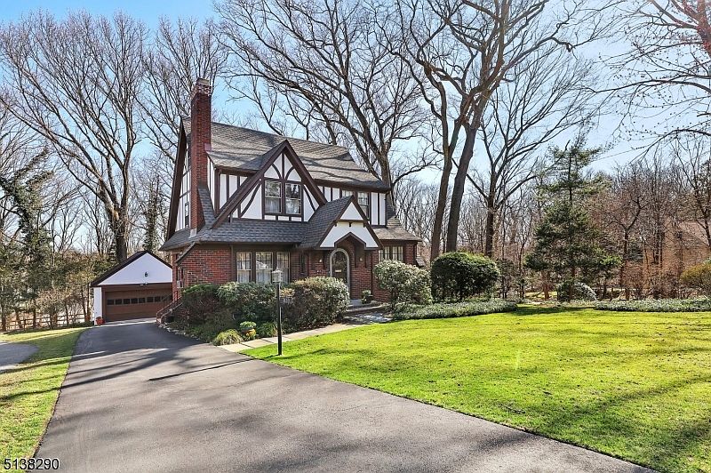 833 Hillcrest Rd, Ridgewood, NJ 07450 Zillow