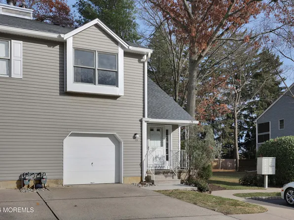 13 Mayfair Court, Little Silver, NJ 07739