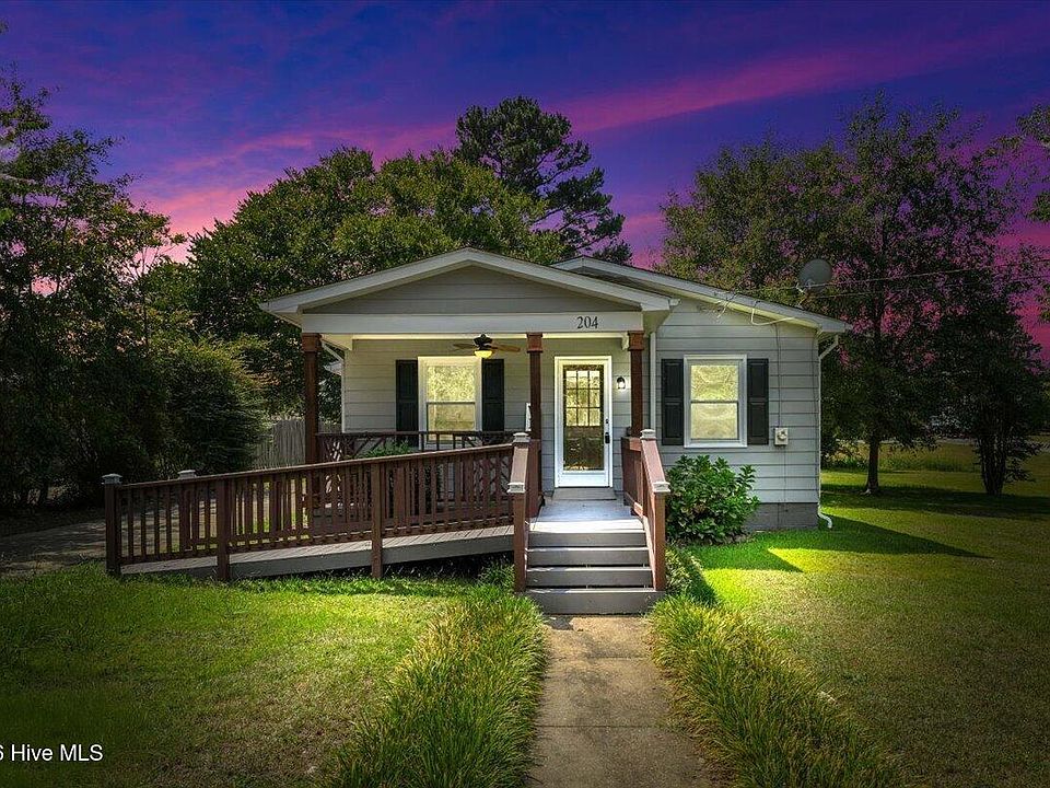 1st image of 204 E Branch Street