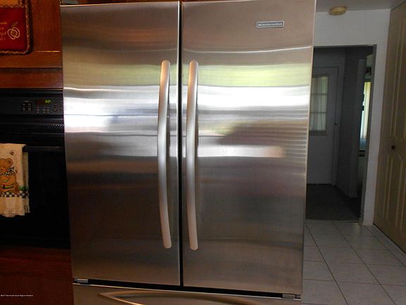 5th image of 970B Argyll Cir