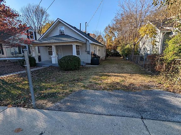 3rd image of 117 Wilton Ave