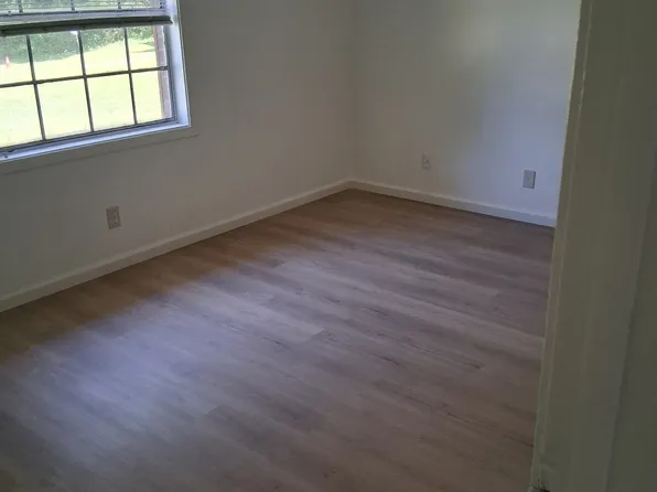 112 Burkshire Ct #A, Jonesboro, GA 30236