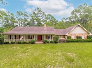 20300 Hillcrest Rd, Bogalusa, LA 70427