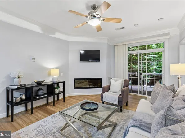 7880 Rolling Woods Ct #2103, Springfield, VA 22152