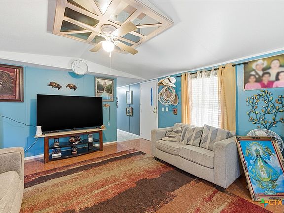4th image of 112 Cresthill Cswy