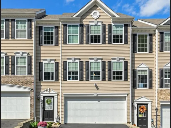 138 Rylie Dr, Harmony, PA 16037