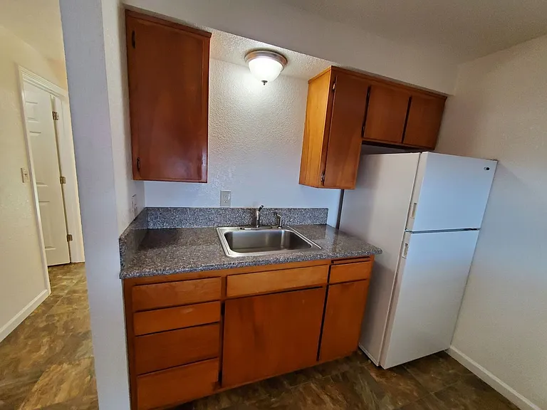 1015 5th Ave SW #14 — Photo 8